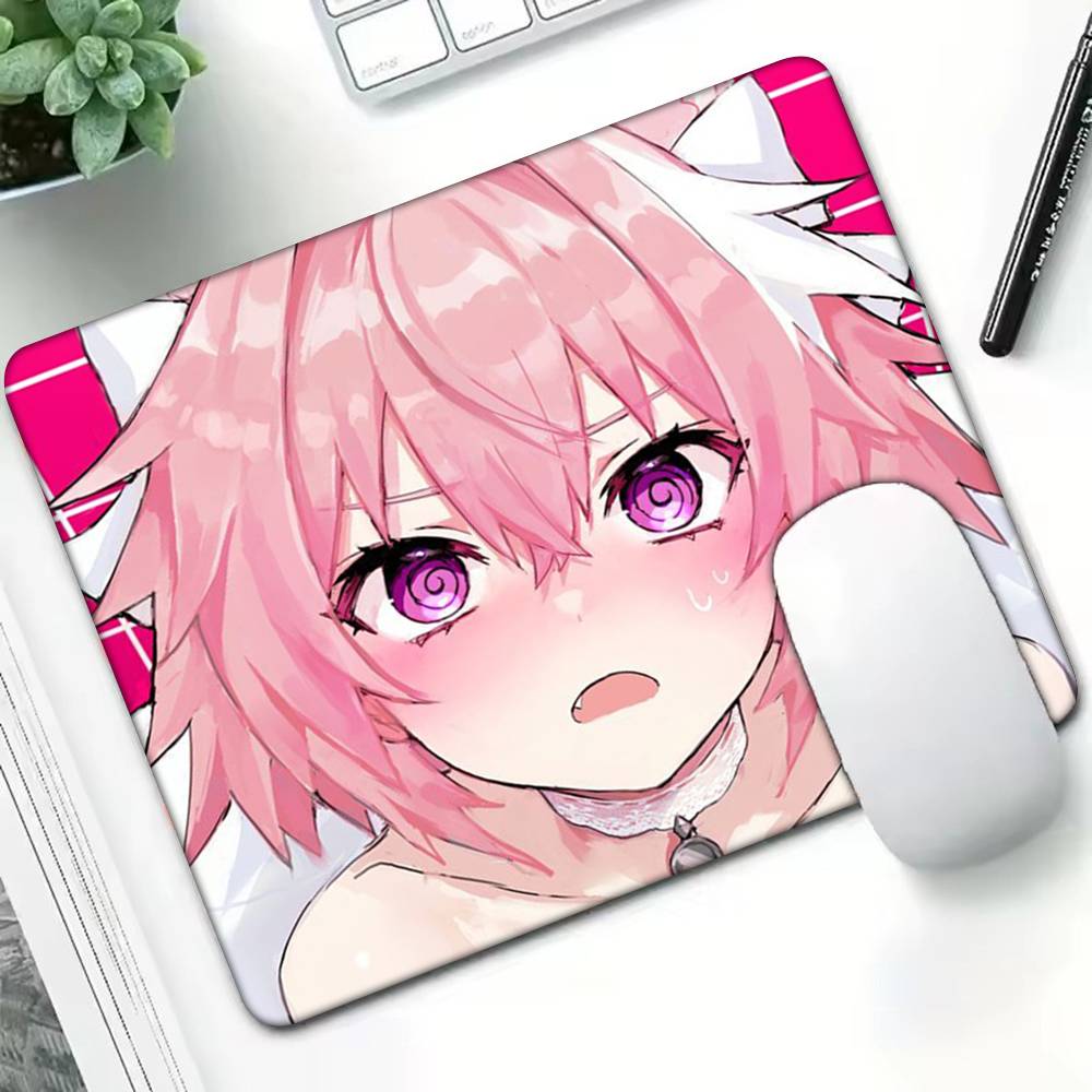 Cute Pink Hair Anime Character - Tradescantia Purple のレビューと価格