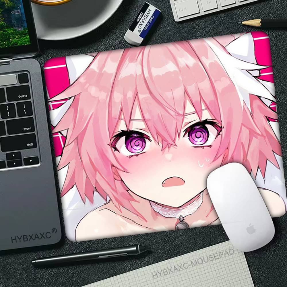 Cute Pink Hair Anime Character - Tradescantia Purple のレビューと価格
